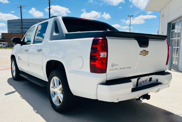 2011 Chevrolet Avalanche 1500 LT1 | Lubbock, TX | Chaparral Motors - Lubbock 2011 Chevrolet Avalanche 1500 LT1 | Lubbock, TX | Chaparral Motors - Lubbock