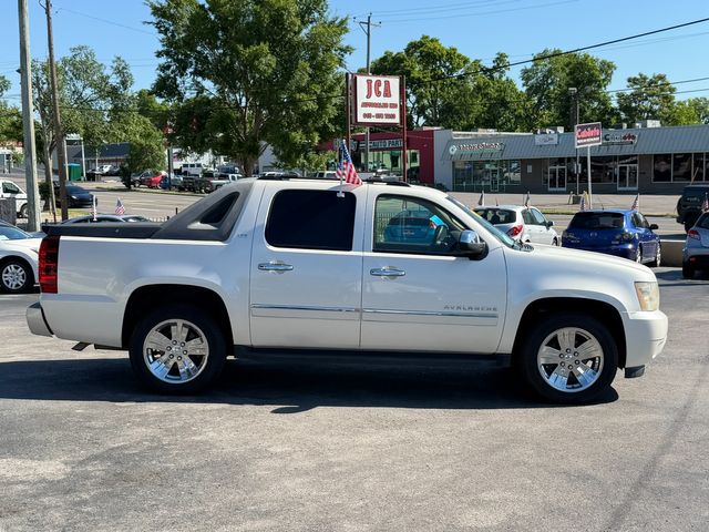 2011 Chevrolet Avalanche LTZ | Nashville, TN | Auto Mart Used Cars Inc.