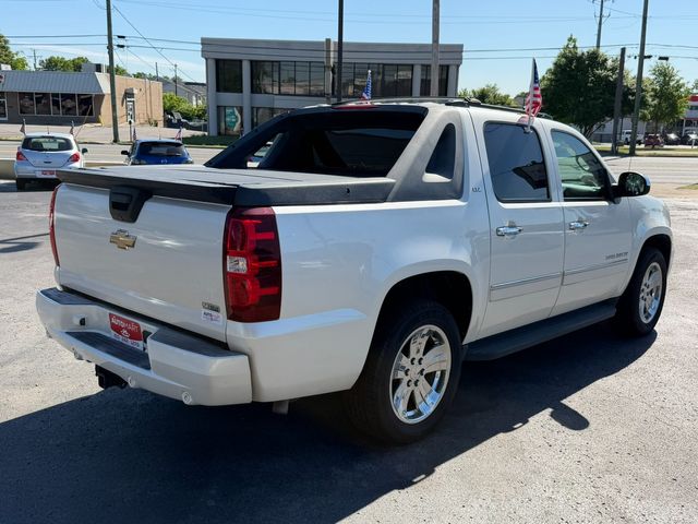 2011 Chevrolet Avalanche LTZ | Nashville, TN | Auto Mart Used Cars Inc. 2011 Chevrolet Avalanche LTZ | Nashville, TN | Auto Mart Used Cars Inc.