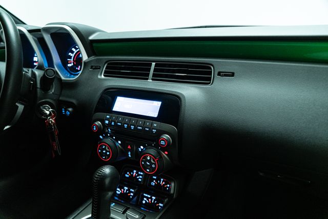 2011 Chevrolet Camaro SS Rare Synergy Green Edition w/ Upgrades | Carrollton, TX | Texas Hot Rides 2011 Chevrolet Camaro SS Rare Synergy Green Edition w/ Upgrades | Carrollton, TX | Texas Hot Rides