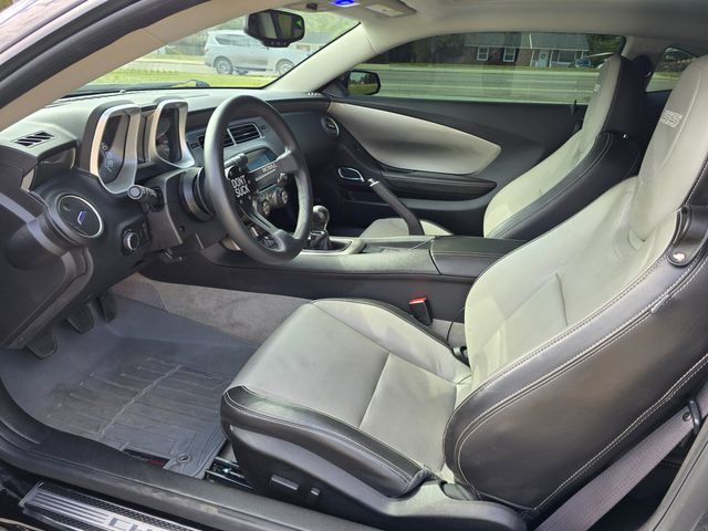 2011 Chevrolet Camaro 2SS RS 2011 Chevrolet Camaro 2SS RS