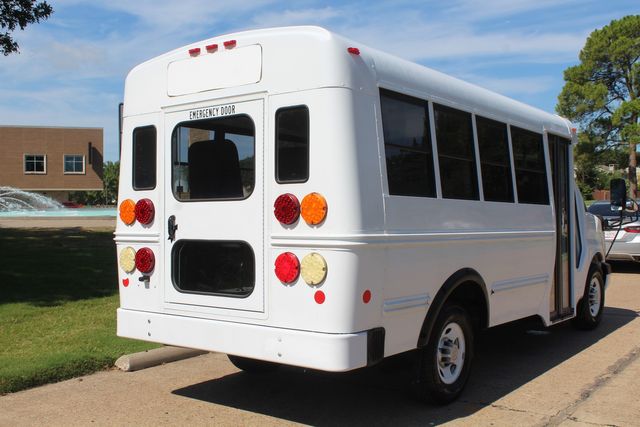2011 Chevrolet Express 3500 10 Passenger Kinder Care School Bus | Irving, Texas | Lonestar Automart Inc. 2011 Chevrolet Express 3500 10 Passenger Kinder Care School Bus | Irving, Texas | Lonestar Automart Inc.