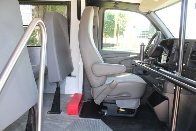 2011 Chevrolet Express 3500 10 Passenger Kinder Care School Bus | Irving, Texas | Lonestar Automart Inc. 2011 Chevrolet Express 3500 10 Passenger Kinder Care School Bus | Irving, Texas | Lonestar Automart Inc.