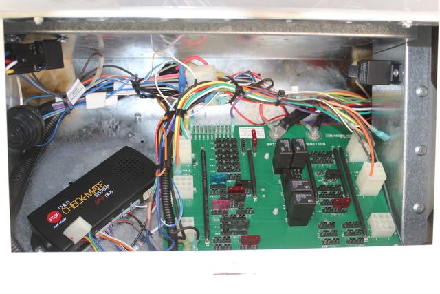 2011 Chevrolet Express 3500 10 Passenger Kinder Care School Bus | Irving, Texas | Lonestar Automart Inc. 2011 Chevrolet Express 3500 10 Passenger Kinder Care School Bus | Irving, Texas | Lonestar Automart Inc.