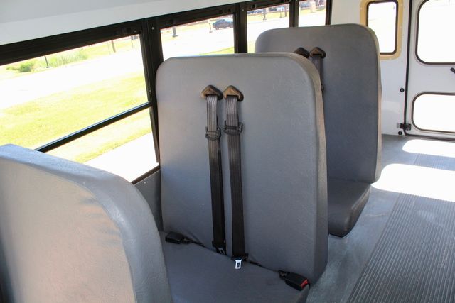 2011 Chevrolet Express 3500 10 Passenger Kinder Care School Bus | Irving, Texas | Lonestar Automart Inc. 2011 Chevrolet Express 3500 10 Passenger Kinder Care School Bus | Irving, Texas | Lonestar Automart Inc.