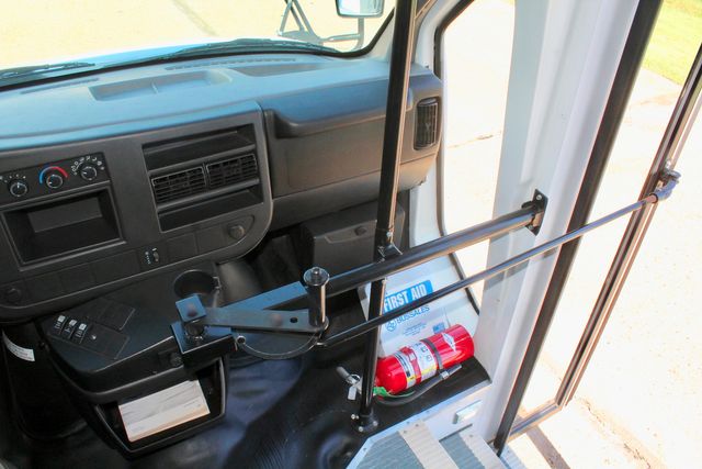 2011 Chevrolet Express 3500 10 Passenger Kinder Care School Bus | Irving, Texas | Lonestar Automart Inc. 2011 Chevrolet Express 3500 10 Passenger Kinder Care School Bus | Irving, Texas | Lonestar Automart Inc.