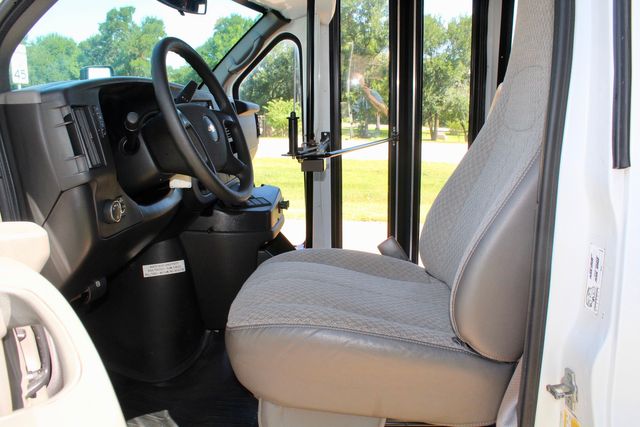 2011 Chevrolet Express 3500 10 Passenger Kinder Care School Bus | Irving, Texas | Lonestar Automart Inc. 2011 Chevrolet Express 3500 10 Passenger Kinder Care School Bus | Irving, Texas | Lonestar Automart Inc.