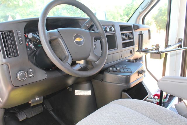 2011 Chevrolet Express 3500 10 Passenger Kinder Care School Bus | Irving, Texas | Lonestar Automart Inc. 2011 Chevrolet Express 3500 10 Passenger Kinder Care School Bus | Irving, Texas | Lonestar Automart Inc.