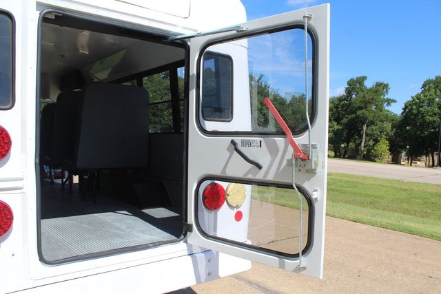 2011 Chevrolet Express 3500 10 Passenger Kinder Care School Bus | Irving, Texas | Lonestar Automart Inc. 2011 Chevrolet Express 3500 10 Passenger Kinder Care School Bus | Irving, Texas | Lonestar Automart Inc.