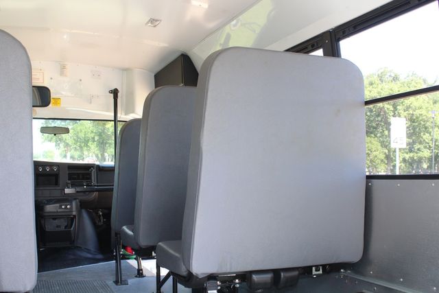 2011 Chevrolet Express 3500 10 Passenger Kinder Care School Bus | Irving, Texas | Lonestar Automart Inc. 2011 Chevrolet Express 3500 10 Passenger Kinder Care School Bus | Irving, Texas | Lonestar Automart Inc.