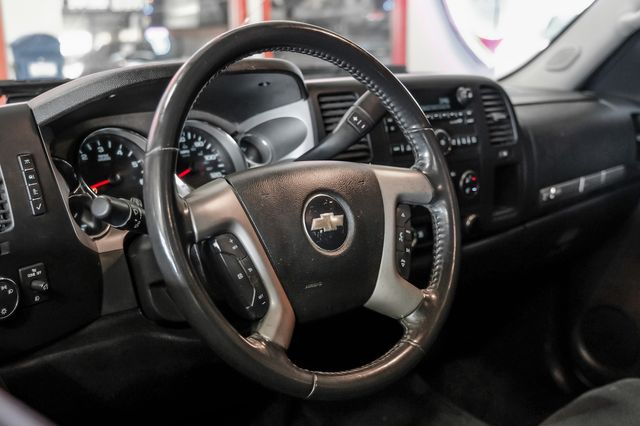 2011 Chevrolet Silverado 1500 LT | New York, NY | Spincar Demo Account