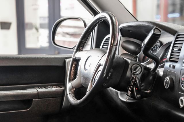 2011 Chevrolet Silverado 1500 LT | Addison, TX | Mr Car Guys