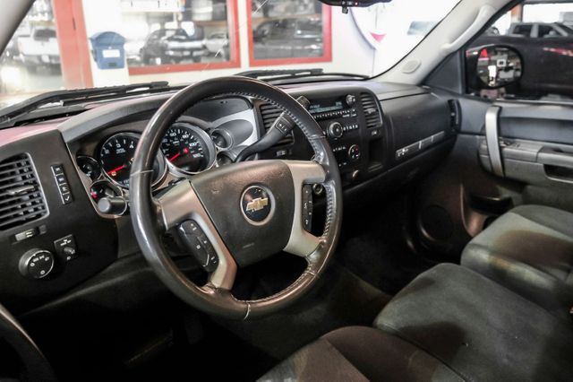 2011 Chevrolet Silverado 1500 LT | Addison, TX | Mr Car Guys