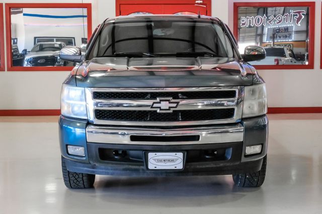 2011 Chevrolet Silverado 1500 LT | Addison, TX | Mr Car Guys