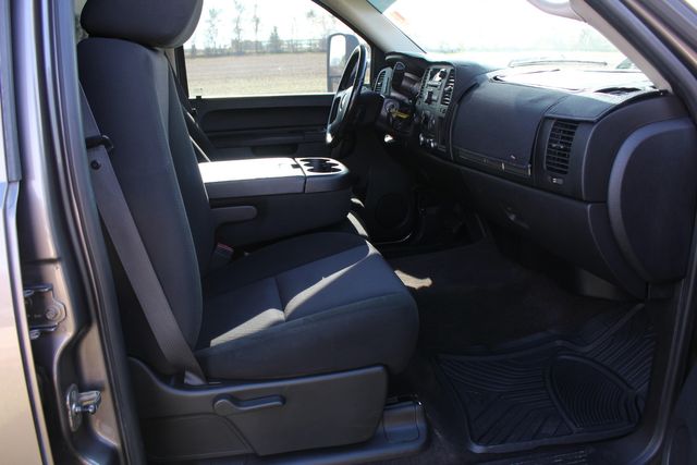 2011 Chevrolet Silverado 2500HD 4x4 Diesel LT | Roscoe, IL | Autoland Outlets 2011 Chevrolet Silverado 2500HD 4x4 Diesel LT | Roscoe, IL | Autoland Outlets