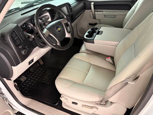 2011 Chevrolet Silverado 2500HD LT | Houston, TX | Houston Auto Credit