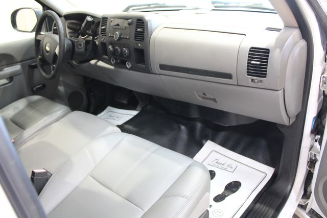 2011 Chevrolet Silverado 2500HD Service Body Work Truck | Roscoe, IL | Autoland Outlets 2011 Chevrolet Silverado 2500HD Service Body Work Truck | Roscoe, IL | Autoland Outlets