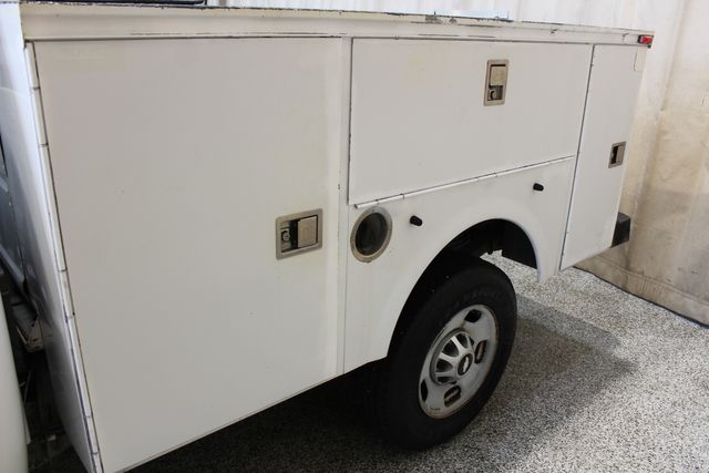 2011 Chevrolet Silverado 2500HD Service Body Work Truck | Roscoe, IL | Autoland Outlets 2011 Chevrolet Silverado 2500HD Service Body Work Truck | Roscoe, IL | Autoland Outlets