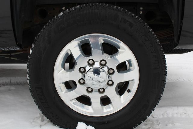 2011 Chevrolet Silverado 2500HD Diesel 4x4 LTZ | Roscoe, IL | Autoland Outlets 2011 Chevrolet Silverado 2500HD Diesel 4x4 LTZ | Roscoe, IL | Autoland Outlets