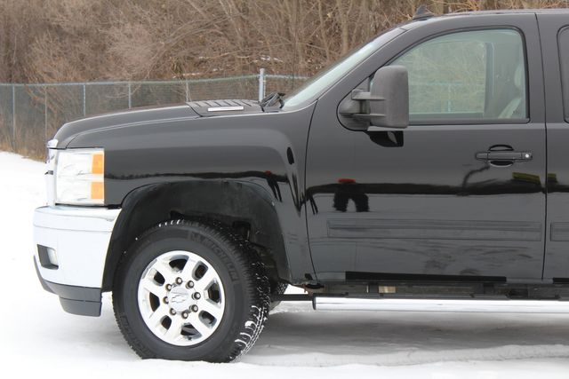 2011 Chevrolet Silverado 2500HD Diesel 4x4 LTZ | Roscoe, IL | Autoland Outlets 2011 Chevrolet Silverado 2500HD Diesel 4x4 LTZ | Roscoe, IL | Autoland Outlets