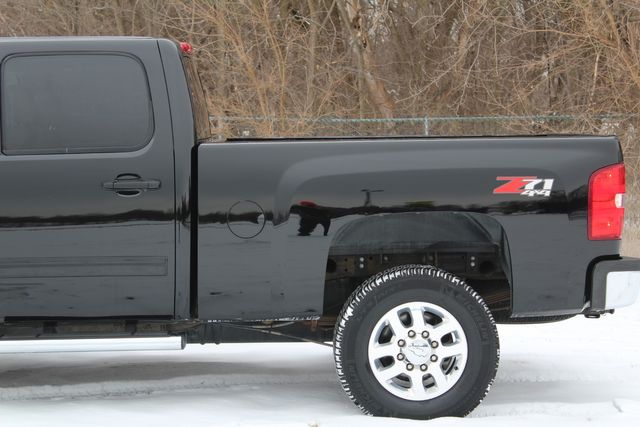 2011 Chevrolet Silverado 2500HD Diesel 4x4 LTZ | Roscoe, IL | Autoland Outlets 2011 Chevrolet Silverado 2500HD Diesel 4x4 LTZ | Roscoe, IL | Autoland Outlets