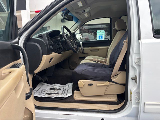 2011 Chevrolet Silverado 2500HD LT | San Antonio, TX | Clear Choice Automotive South 2011 Chevrolet Silverado 2500HD LT | San Antonio, TX | Clear Choice Automotive South