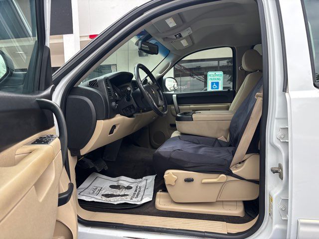 2011 Chevrolet Silverado 2500HD LT | San Antonio, TX | Clear Choice Automotive South 2011 Chevrolet Silverado 2500HD LT | San Antonio, TX | Clear Choice Automotive South