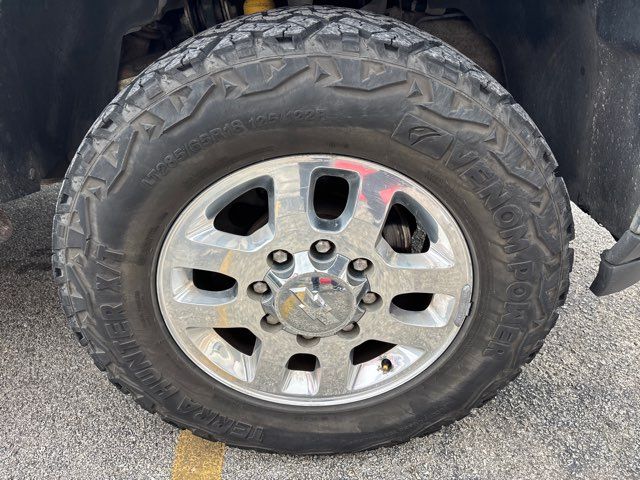 2011 Chevrolet Silverado 2500HD LT | San Antonio, TX | Clear Choice Automotive South 2011 Chevrolet Silverado 2500HD LT | San Antonio, TX | Clear Choice Automotive South