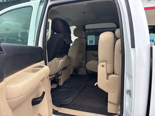 2011 Chevrolet Silverado 2500HD LT | San Antonio, TX | Clear Choice Automotive South 2011 Chevrolet Silverado 2500HD LT | San Antonio, TX | Clear Choice Automotive South