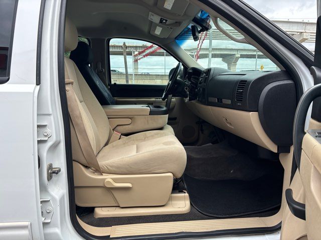 2011 Chevrolet Silverado 2500HD LT | San Antonio, TX | Clear Choice Automotive South 2011 Chevrolet Silverado 2500HD LT | San Antonio, TX | Clear Choice Automotive South