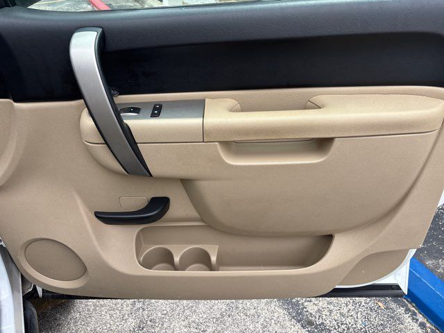 2011 Chevrolet Silverado 2500HD LT | San Antonio, TX | Clear Choice Automotive South 2011 Chevrolet Silverado 2500HD LT | San Antonio, TX | Clear Choice Automotive South