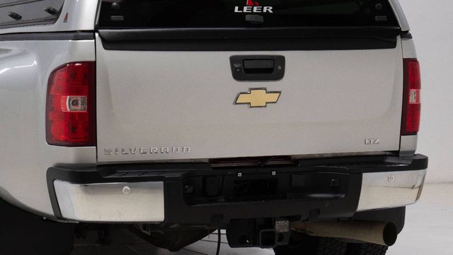 2011 Chevrolet Silverado 3500HD LTZ | Houston, TX | Houston Auto Credit 2011 Chevrolet Silverado 3500HD LTZ | Houston, TX | Houston Auto Credit