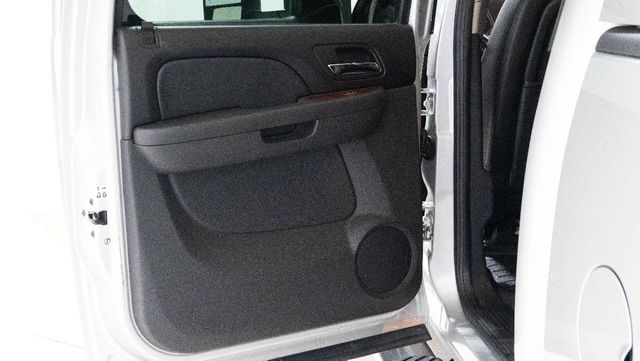 2011 Chevrolet Silverado 3500HD LTZ | Houston, TX | Houston Auto Credit 2011 Chevrolet Silverado 3500HD LTZ | Houston, TX | Houston Auto Credit