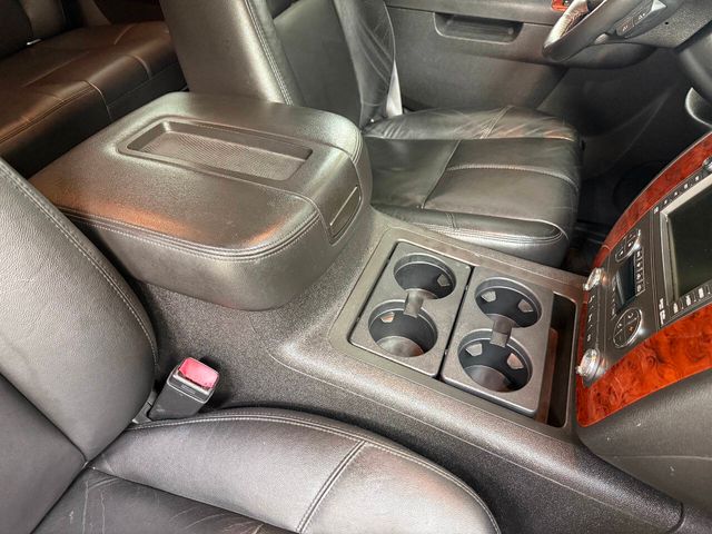 2011 Chevrolet Silverado 3500HD LTZ | Houston, TX | Houston Auto Credit 2011 Chevrolet Silverado 3500HD LTZ | Houston, TX | Houston Auto Credit