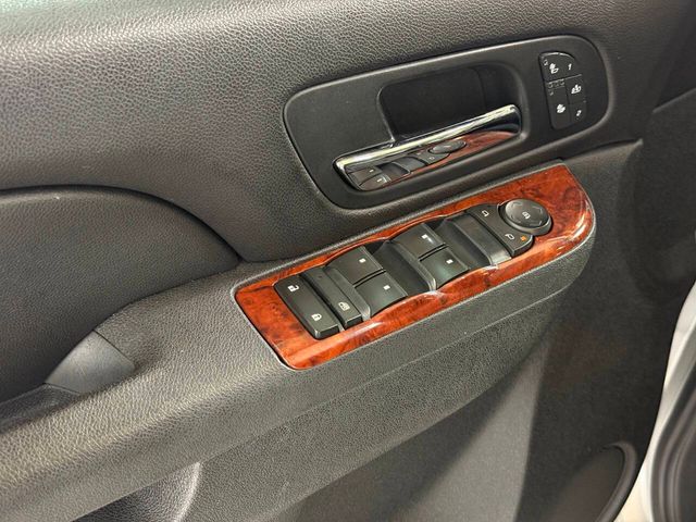 2011 Chevrolet Silverado 3500HD LTZ | Houston, TX | Houston Auto Credit 2011 Chevrolet Silverado 3500HD LTZ | Houston, TX | Houston Auto Credit