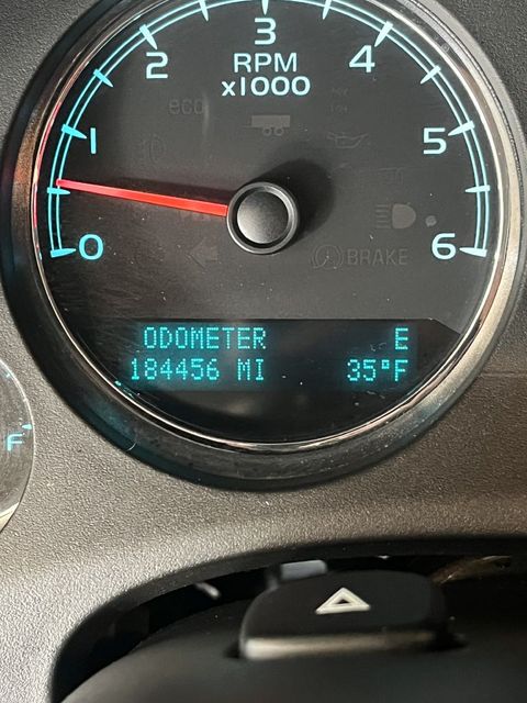 2011 Chevrolet Suburban LT | Annapolis, MD | Annapolis Public Auto Auction 2011 Chevrolet Suburban LT | Annapolis, MD | Annapolis Public Auto Auction