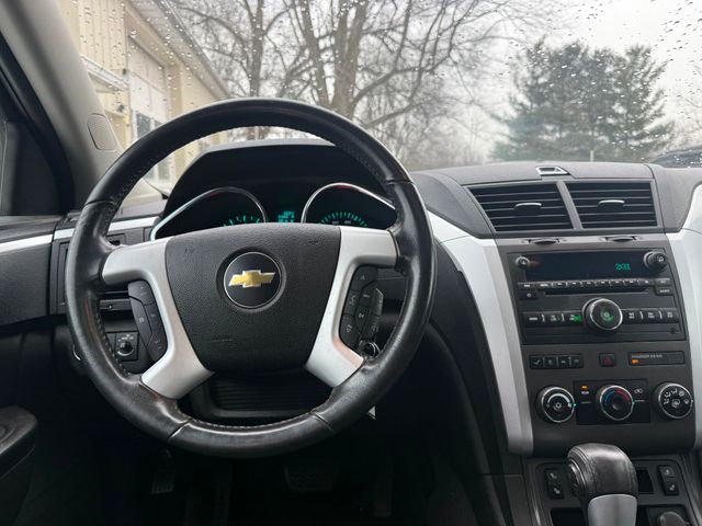 2011 Chevrolet Traverse LT