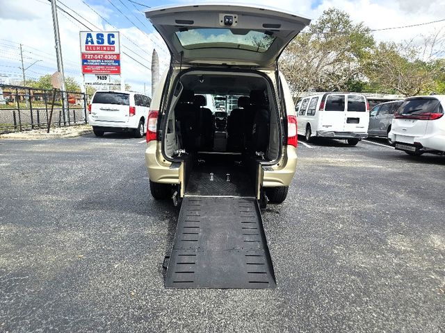 2011 Chrysler Town and Country Touring Wheelchair Van Handicap Ramp Van