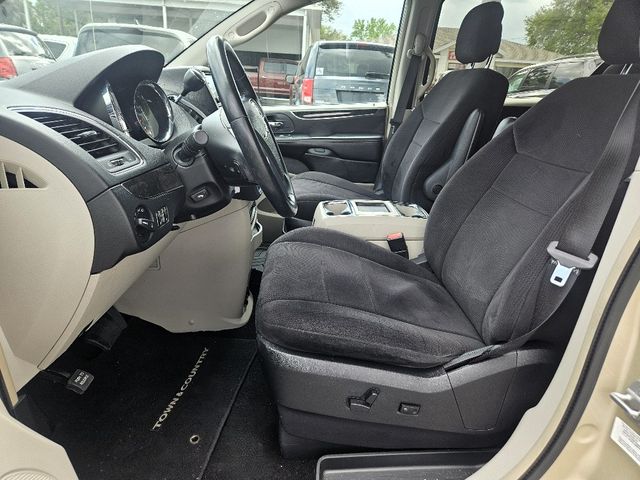 2011 Chrysler Town and Country Touring Wheelchair Van Handicap Ramp Van