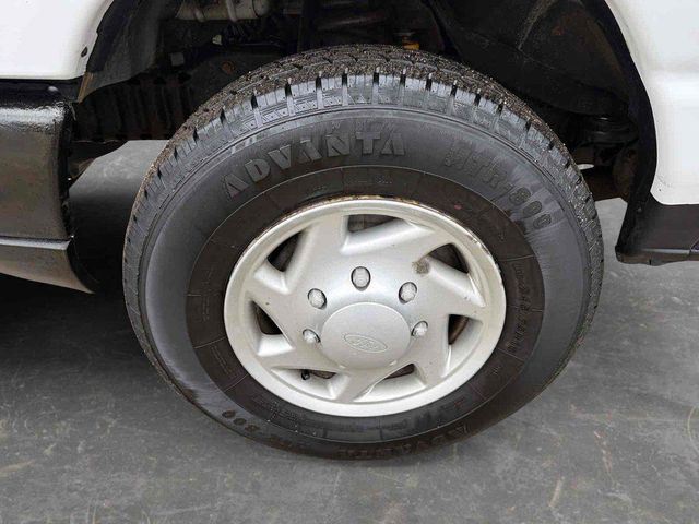 2011 Ford E-Series E-250