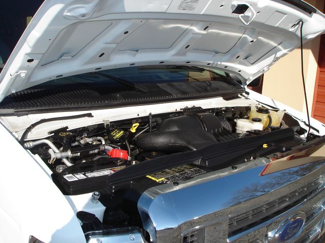 2011 Ford E-Series E-350 SD XLT - 15 PASSENGER | Charlotte, North Carolina | ADVENTURE VANS 2011 Ford E-Series E-350 SD XLT - 15 PASSENGER | Charlotte, North Carolina | ADVENTURE VANS