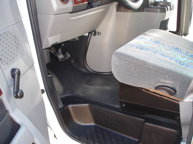 2011 Ford E-Series E-350 SD - 15 PASSENGER BUS | Charlotte, North Carolina | ADVENTURE VANS 2011 Ford E-Series E-350 SD - 15 PASSENGER BUS | Charlotte, North Carolina | ADVENTURE VANS