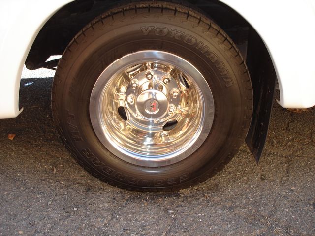 2011 Ford E-Series E-350 SD - 15 PASSENGER BUS | Charlotte, North Carolina | ADVENTURE VANS 2011 Ford E-Series E-350 SD - 15 PASSENGER BUS | Charlotte, North Carolina | ADVENTURE VANS