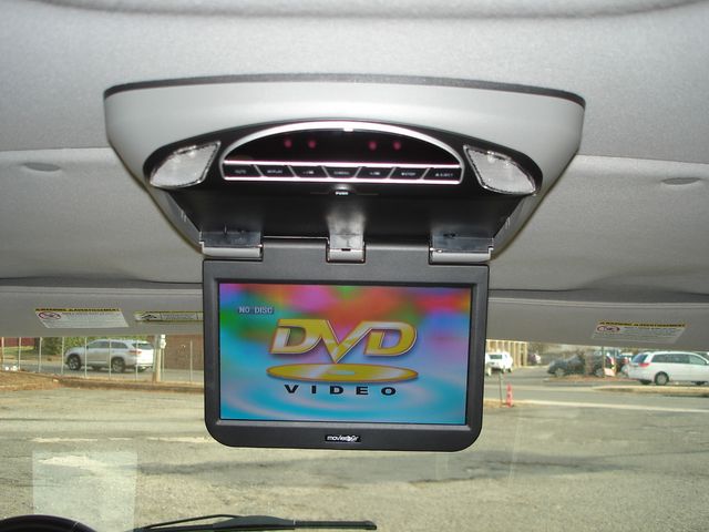 2011 Ford E-Series E-350 SD XLT - 10 PASSENGER | Charlotte, North Carolina | ADVENTURE VANS 2011 Ford E-Series E-350 SD XLT - 10 PASSENGER | Charlotte, North Carolina | ADVENTURE VANS