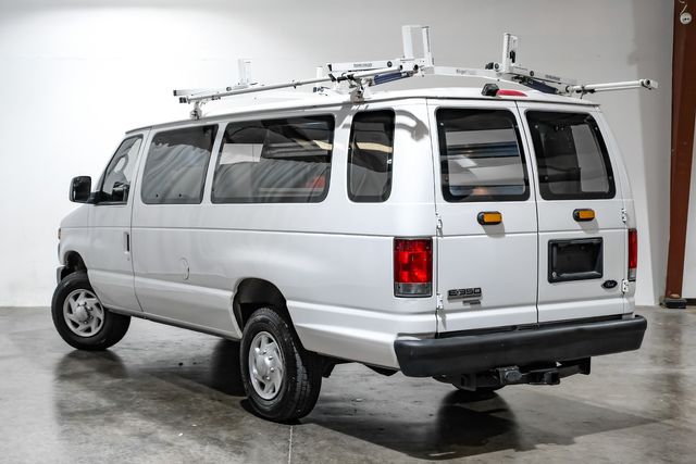 2011 Ford E-Series E-350 SD