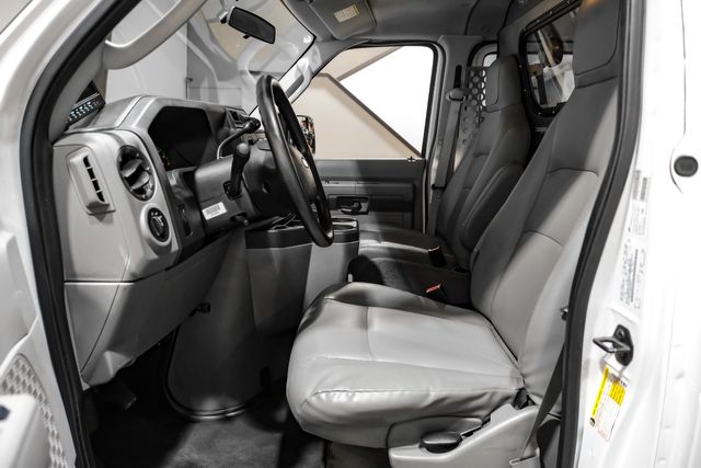 2011 Ford E-Series E-350 SD