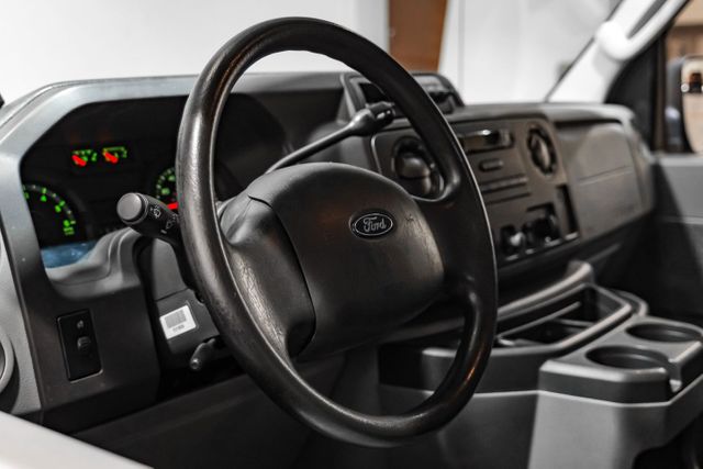 2011 Ford E-Series E-350 SD