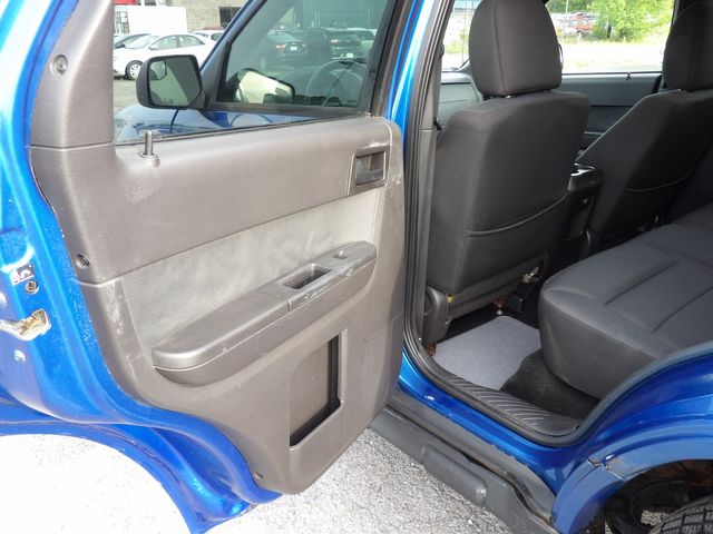 2011 Ford Escape XLT | Dalton, GA | Paniagua Auto Mall 2011 Ford Escape XLT | Dalton, GA | Paniagua Auto Mall