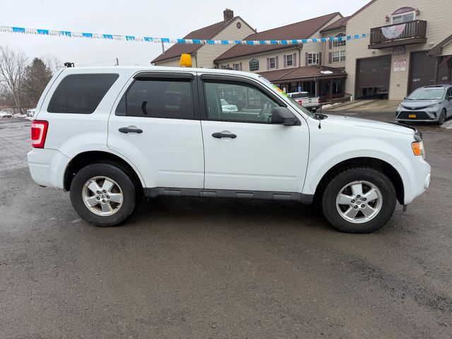 2011 Ford Escape XLS