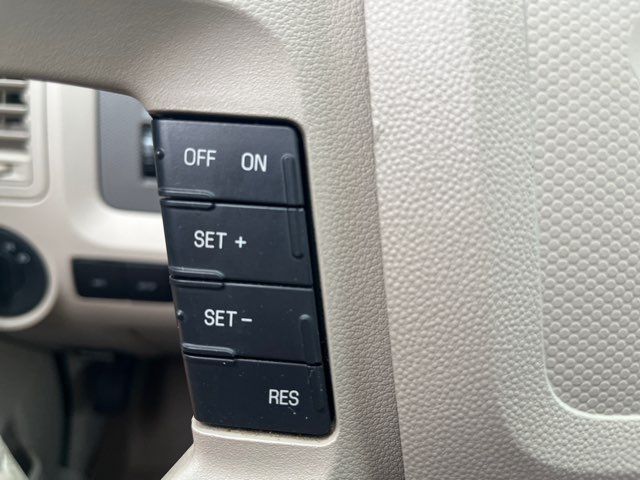 2011 Ford Escape XLT APPEARANCE V6 2WD Imports and More Inc